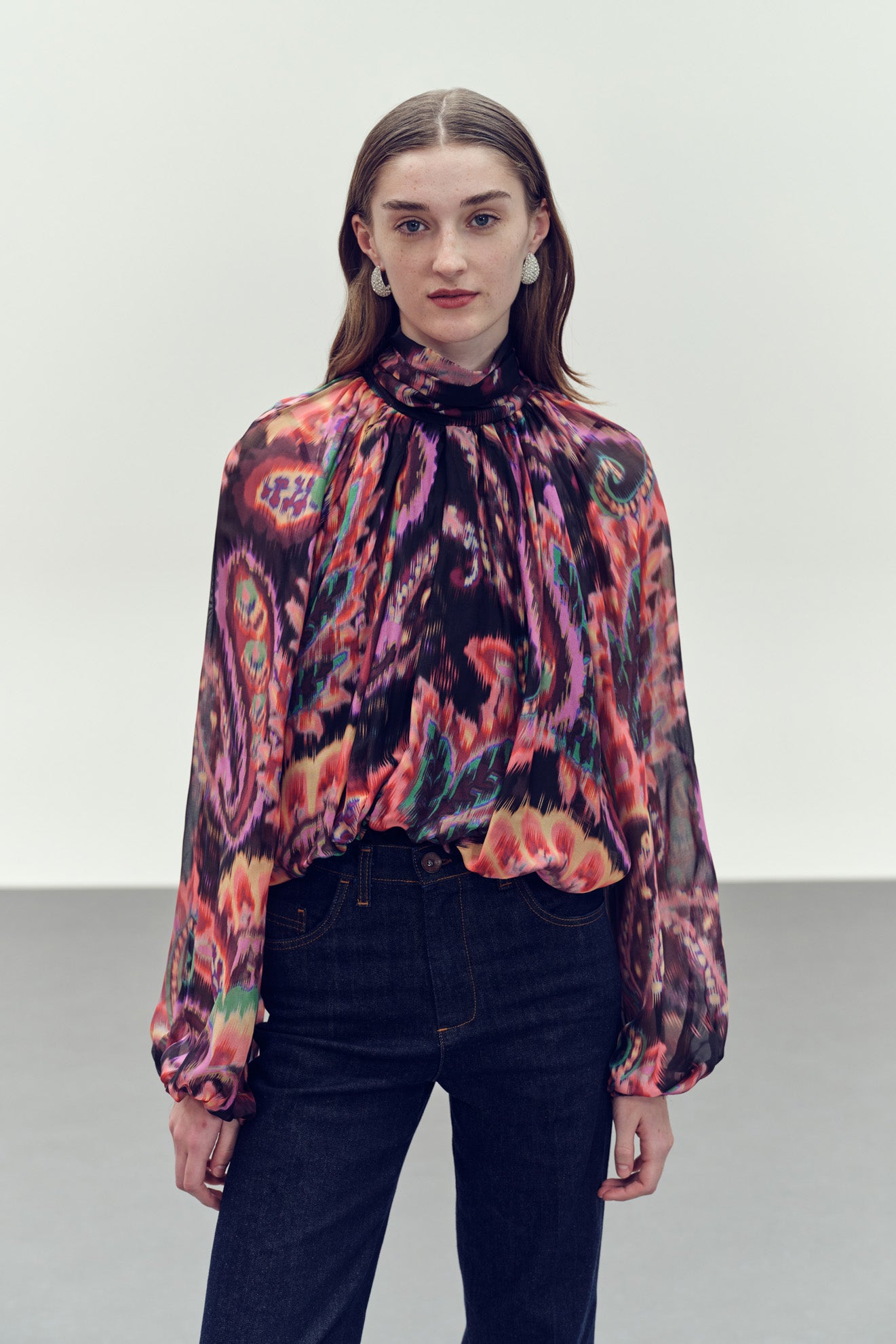 TOPS – Devotion TWINS