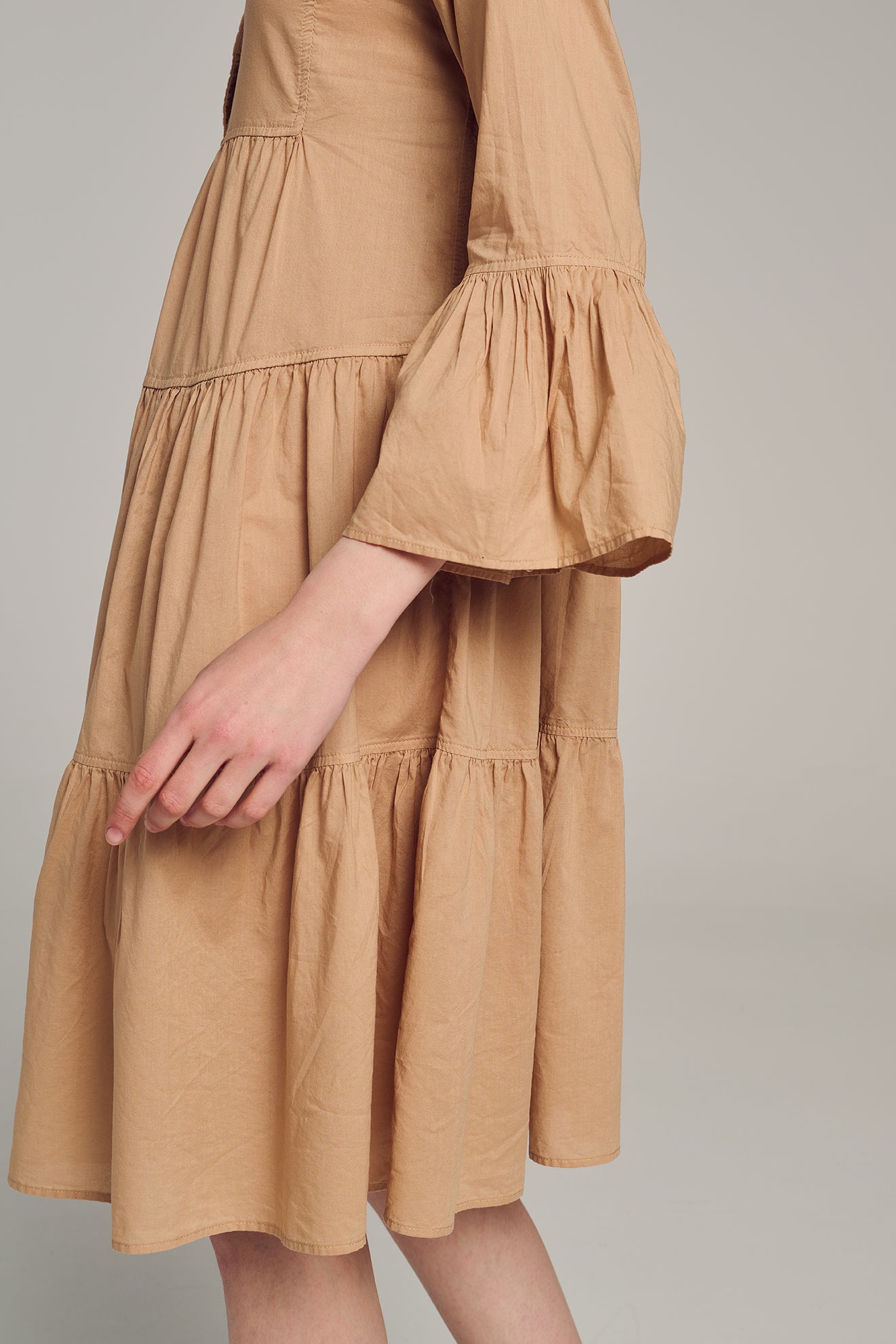 DILOS DRESS XS / BEIGE DILOS DRESS XS / BEIGE