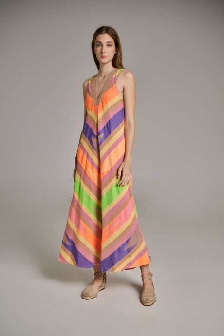 Sleeveless long dress with diagonal stripes in beige, orange, purple, green, and pink, v-neckline, flowy fit.